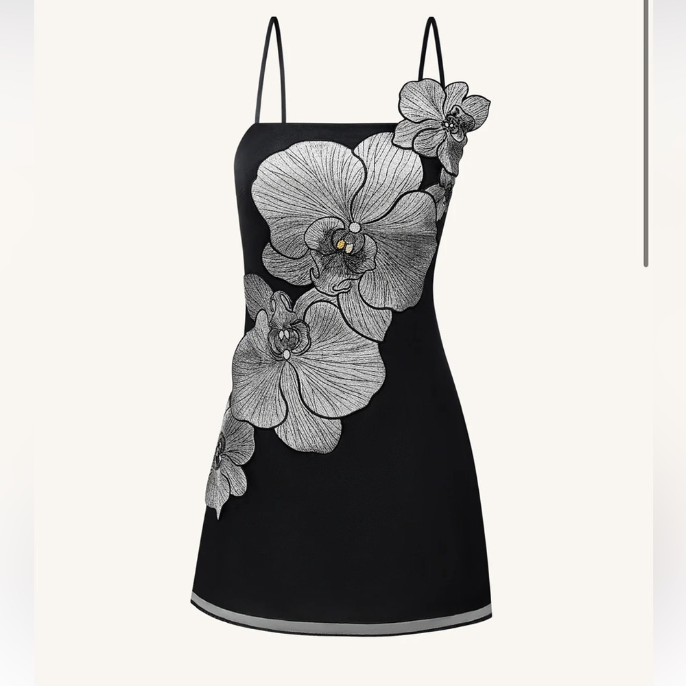 JW PEI Orchid Appliqué Black & Silver Mini Dress - Picture 2 of 8
